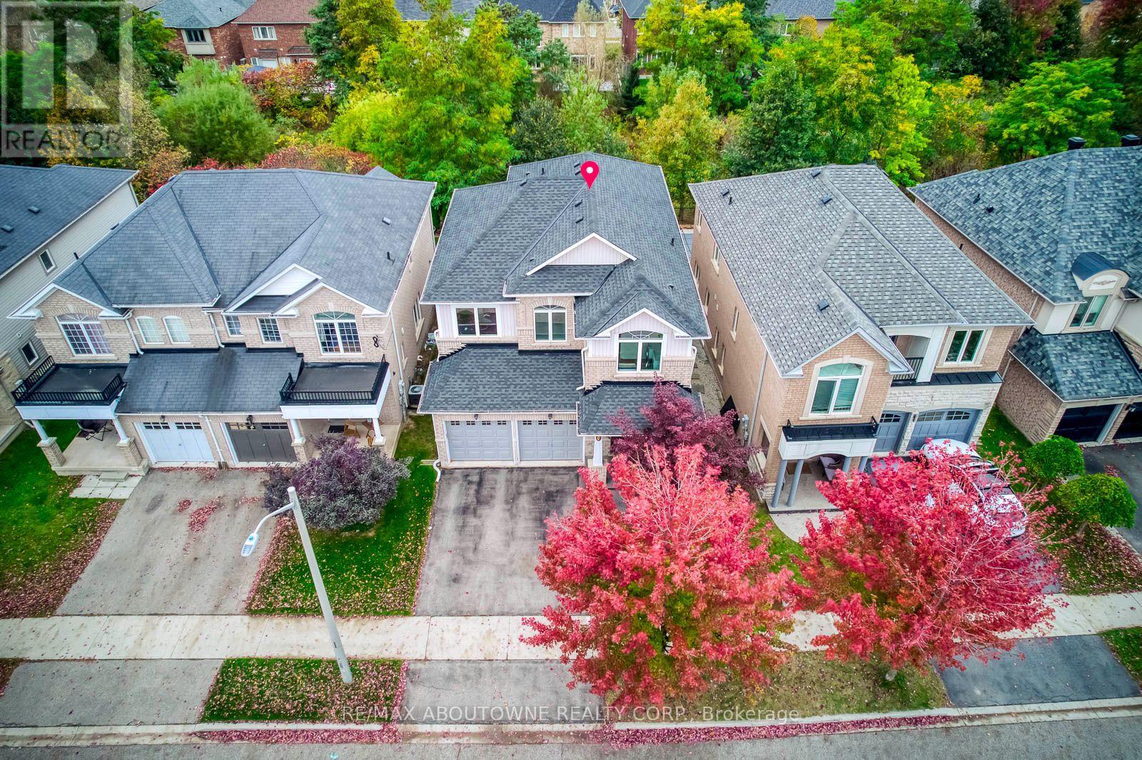 3234 Sharp Road, Burlington, ON photo 2
