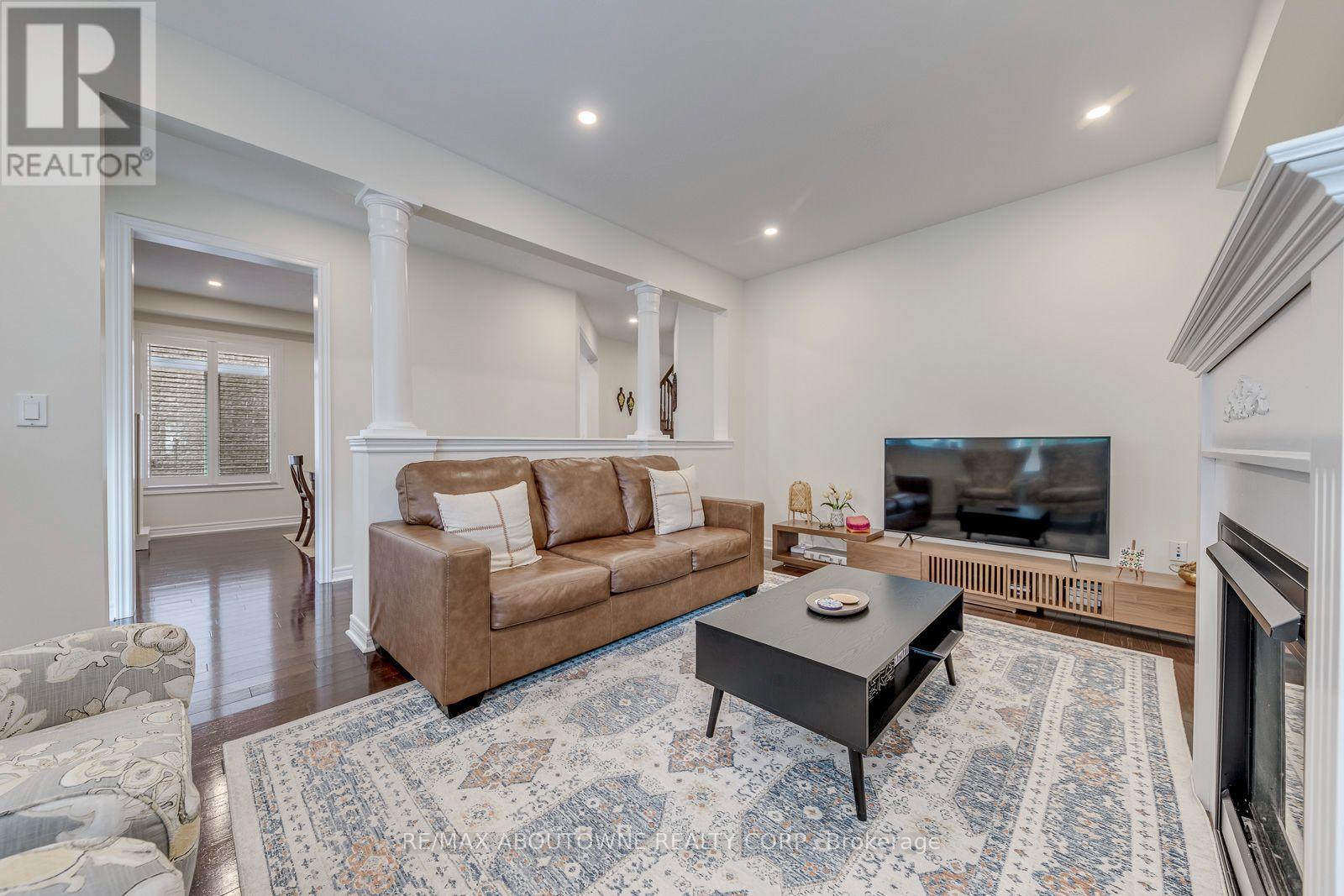 3234 Sharp Road, Burlington, ON photo 8