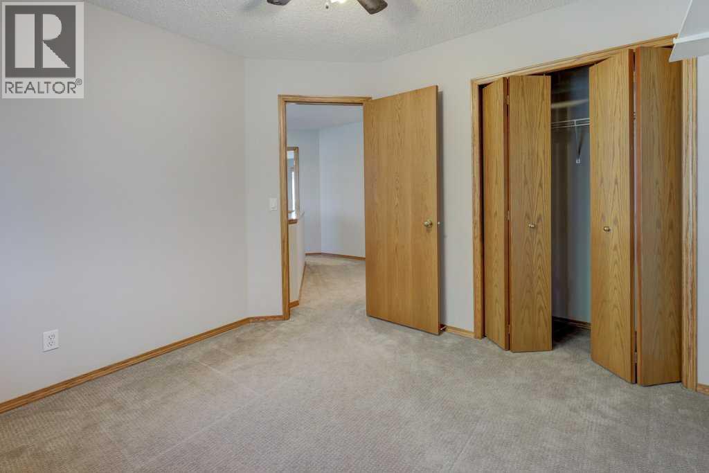 212 Riverview Close SE - photo 23