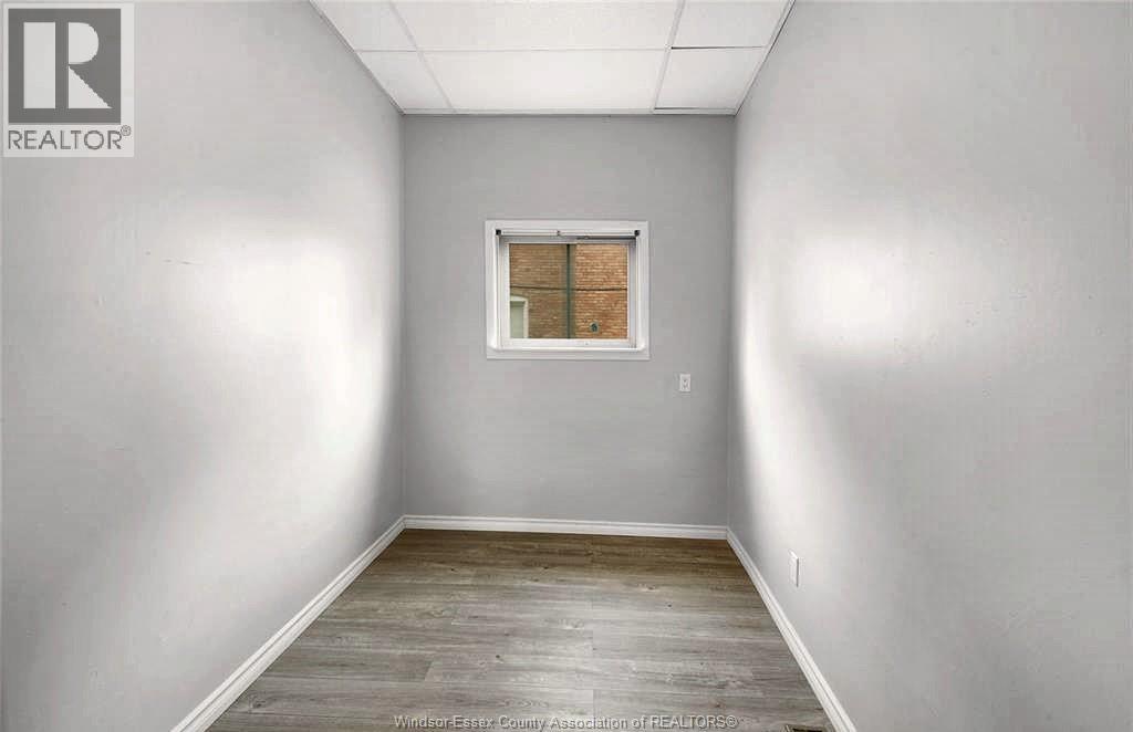 736 UNIVERSITY East Unit# 1, Windsor — photo 10