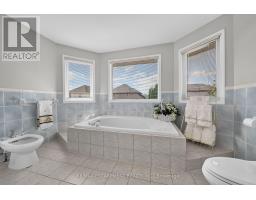 42 Hillgarden Drive, Hamilton, ON L8J3R3 Photo 37