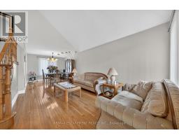 Family room - 42 Hillgarden Drive, Hamilton, ON L8J3R3 Photo 6