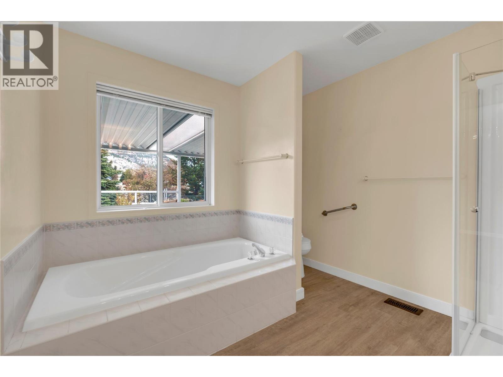 448 Ridge Place, Penticton