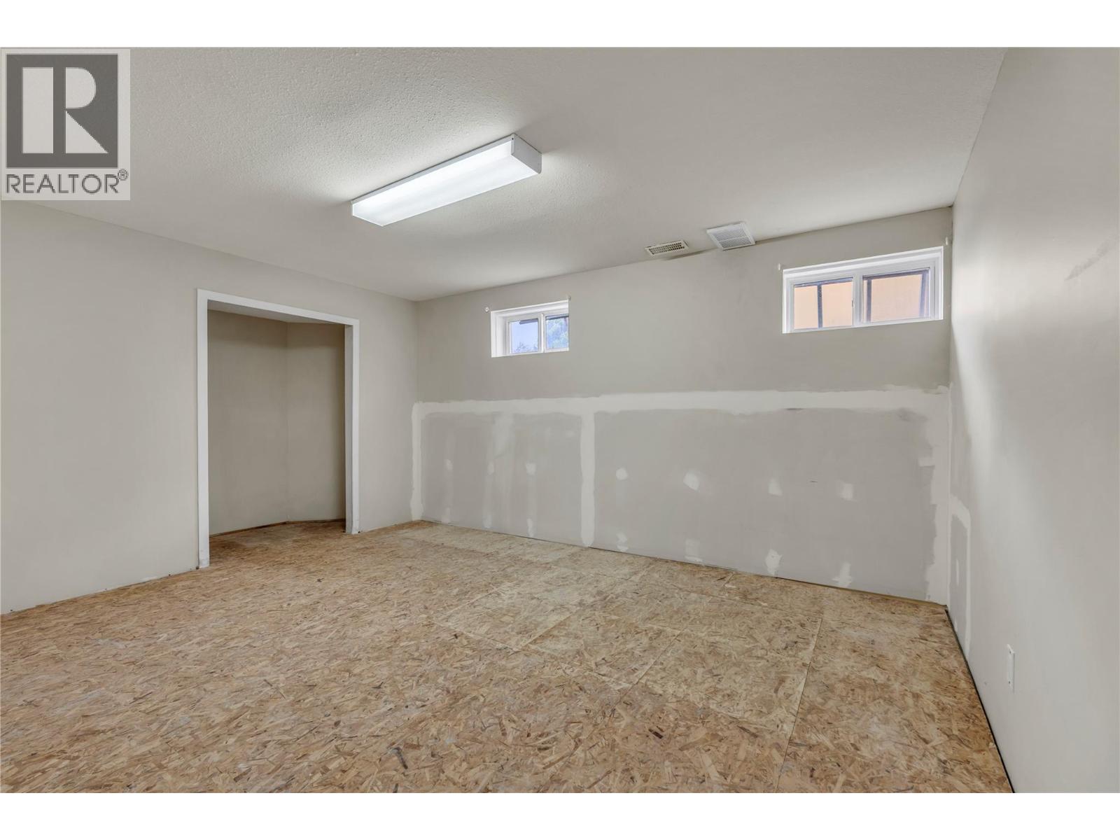 448 Ridge Place, Penticton
