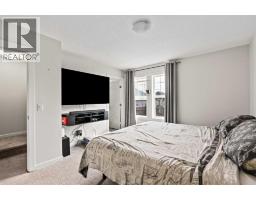 463 Cranbrook Square Se, Calgary, AB T3M3E3 Photo 15