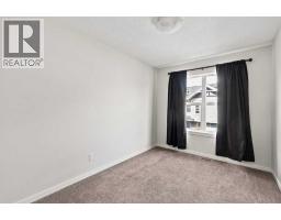 463 Cranbrook Square Se, Calgary, AB T3M3E3 Photo 20