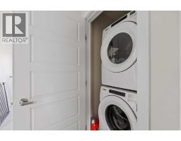 463 Cranbrook Square Se, Calgary, AB T3M3E3 Photo 30