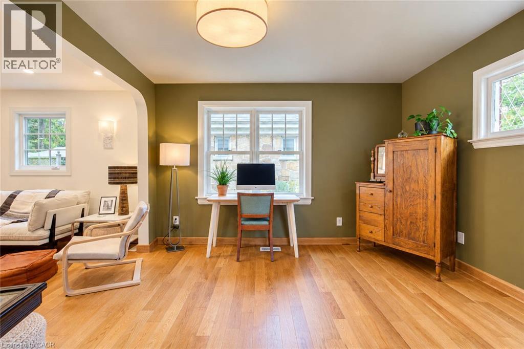 40 FOREST Road - 5