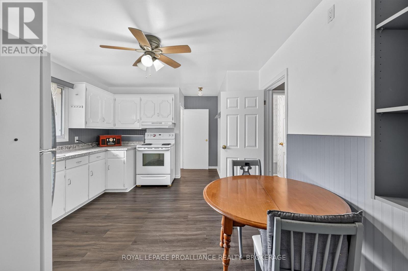 39 Fairfield Boulevard — photo 4