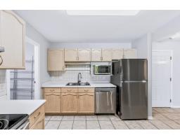 221 33175 Old Yale Road, Abbotsford, BC V2S2J4 Photo 9