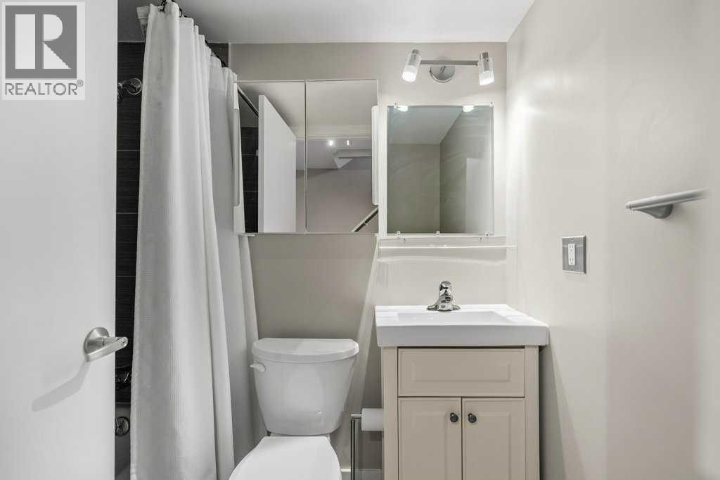#7 814 4A Street NE - 27
