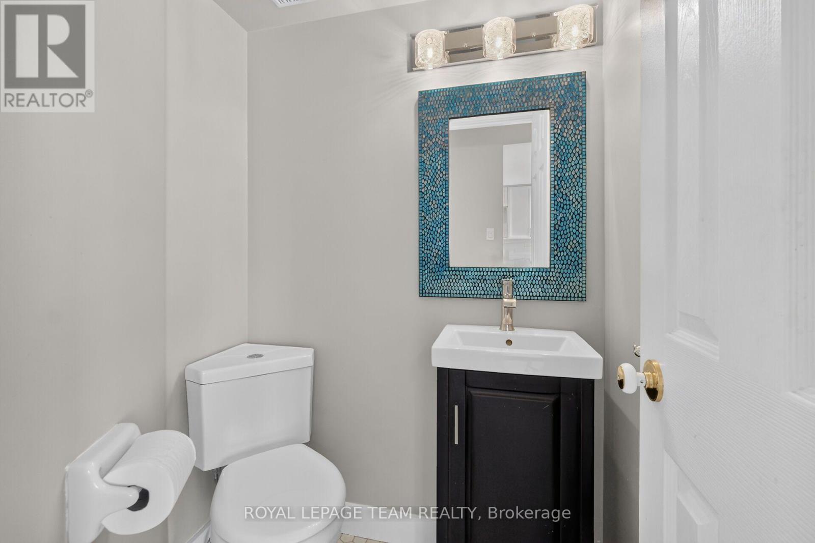 4482 Harper Avenue — photo 32
