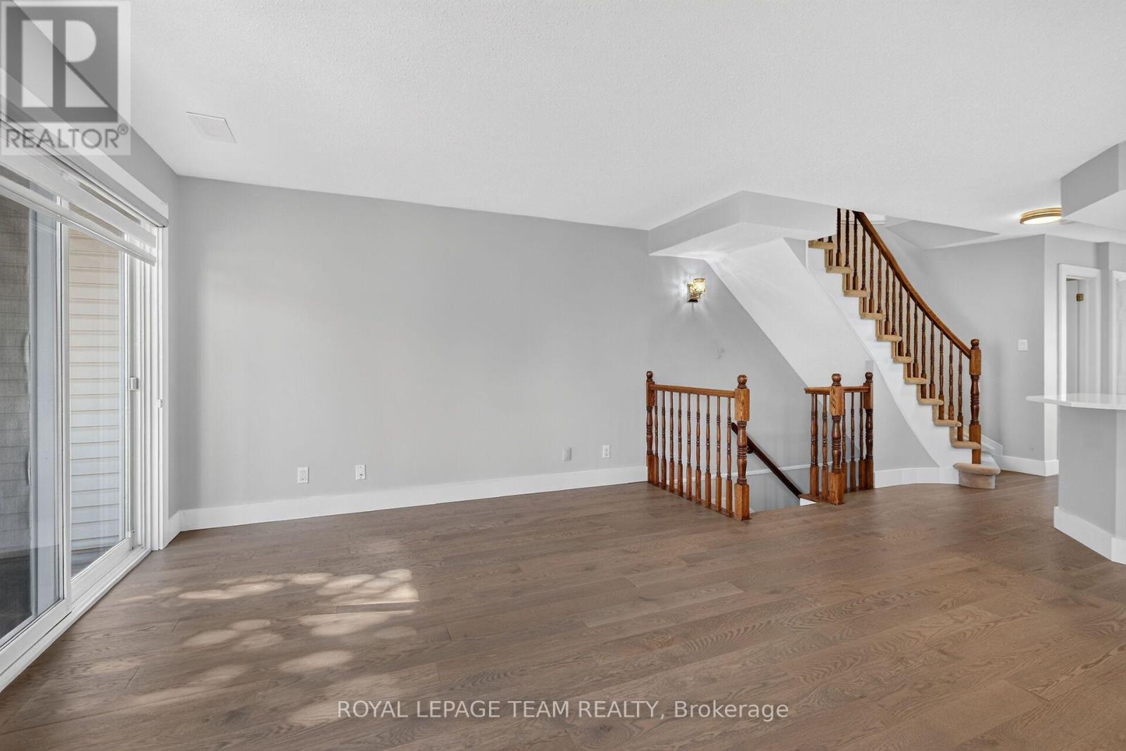 4482 Harper Avenue — photo 7