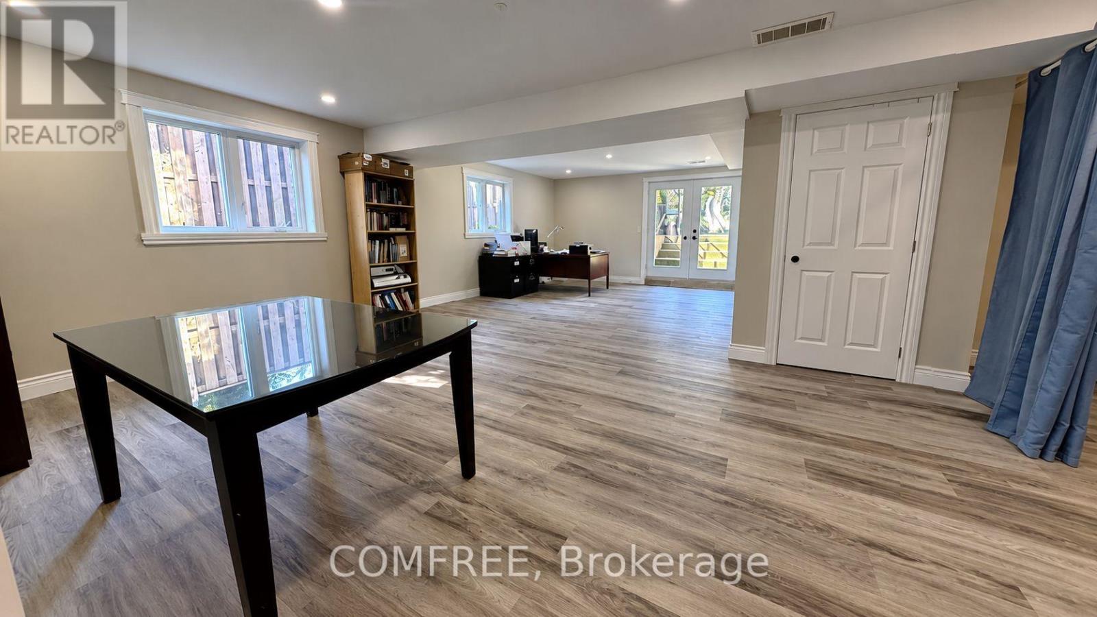 8 Marshwoods Boulevard — photo 26