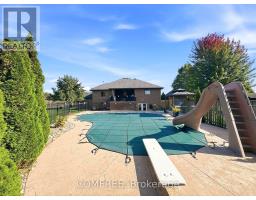 8 Marshwoods Boulevard, Kingsville, ON N9Y0A5 Photo 40