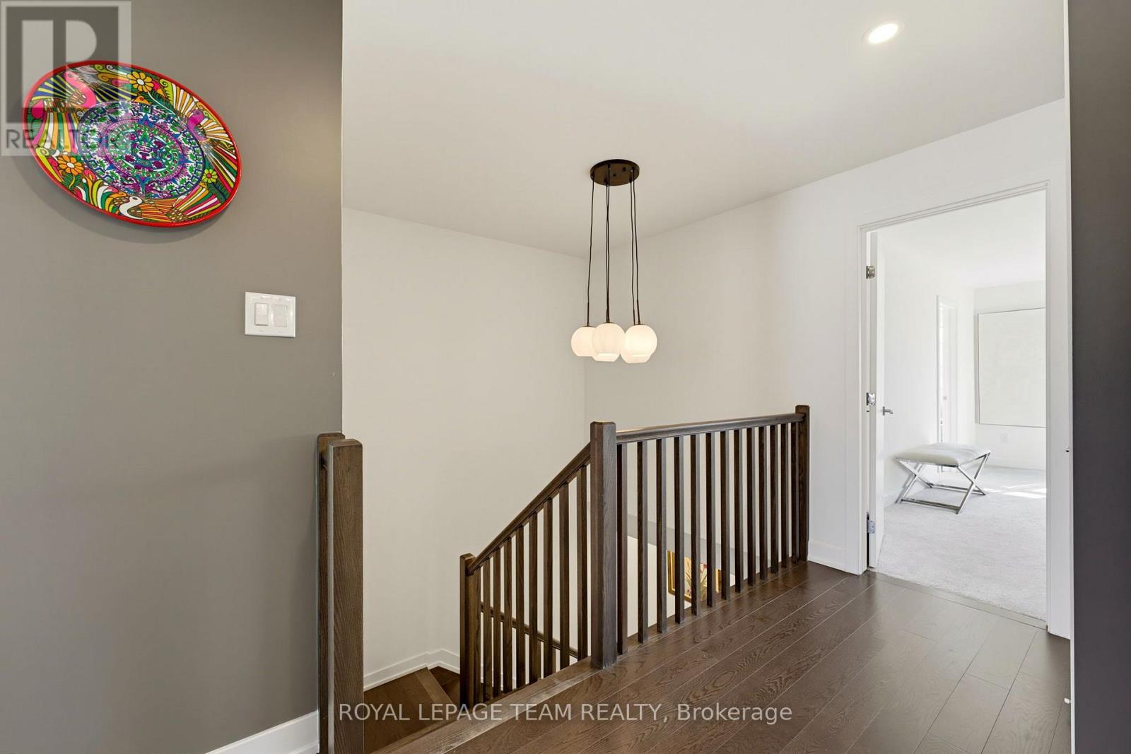 854 Solarium Avenue — photo 23
