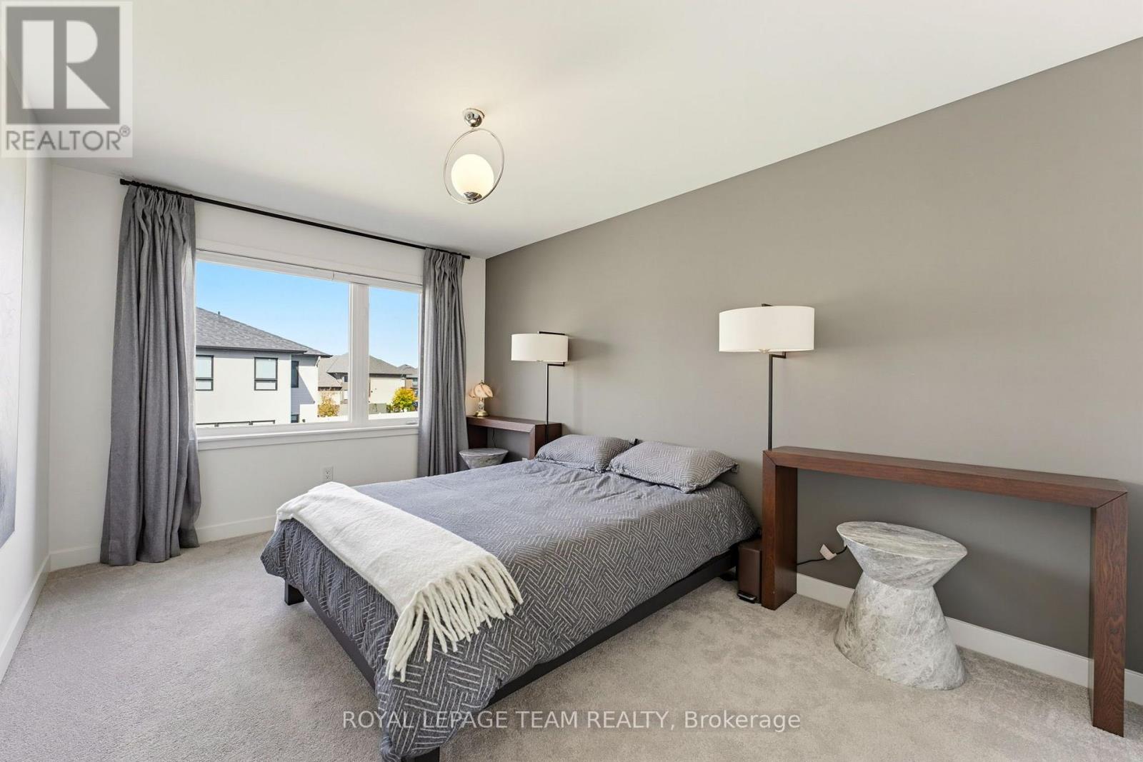854 Solarium Avenue — photo 30