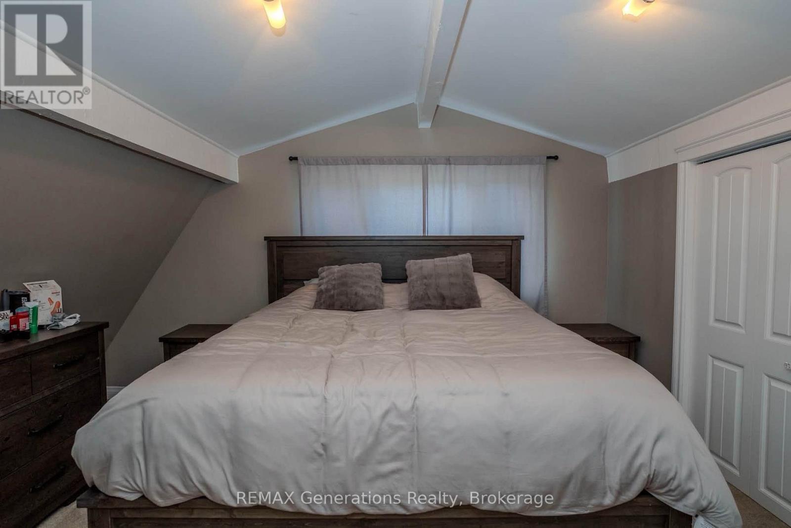 475 Hazelwood Drive — photo 15