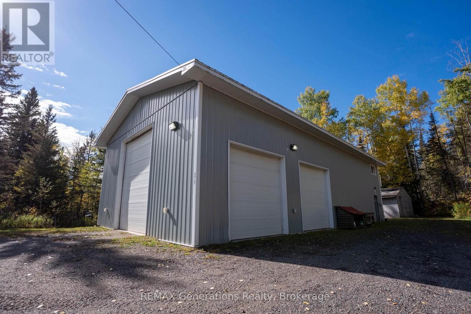 475 Hazelwood Drive — photo 24