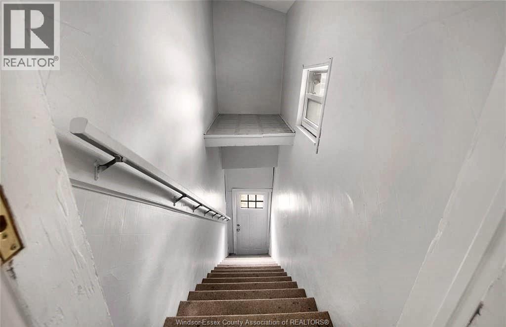 736 University East — photo 2