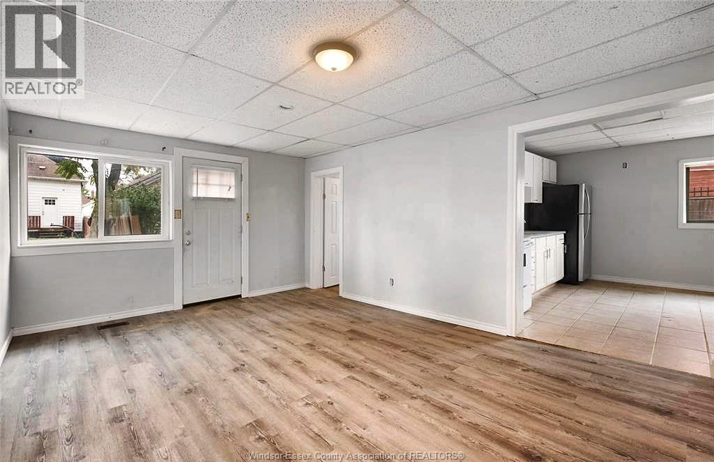 736 University East — photo 3