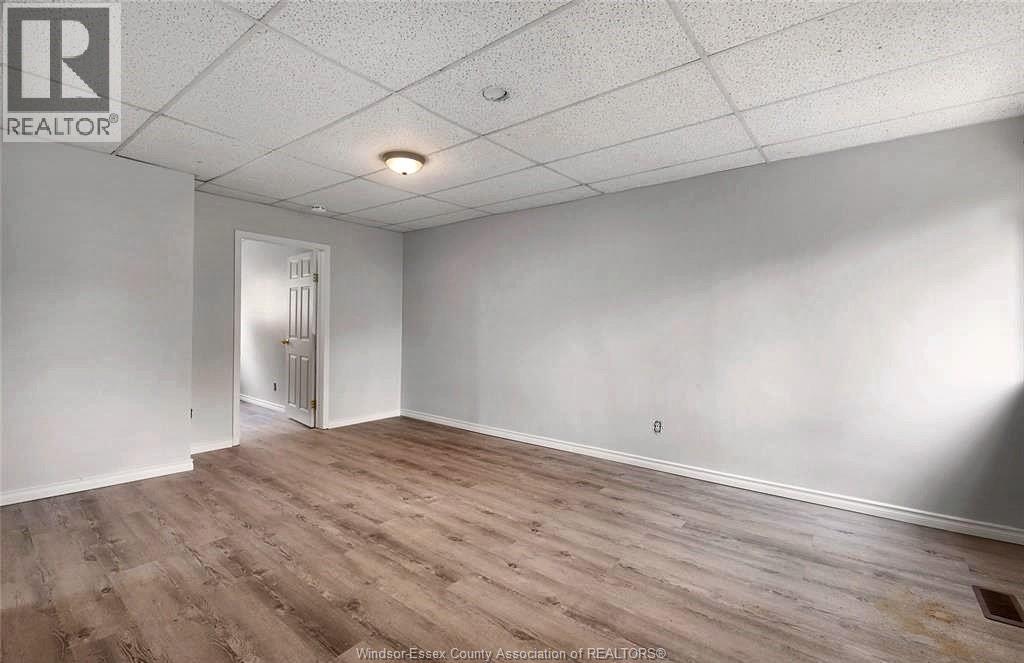 736 University East — photo 4