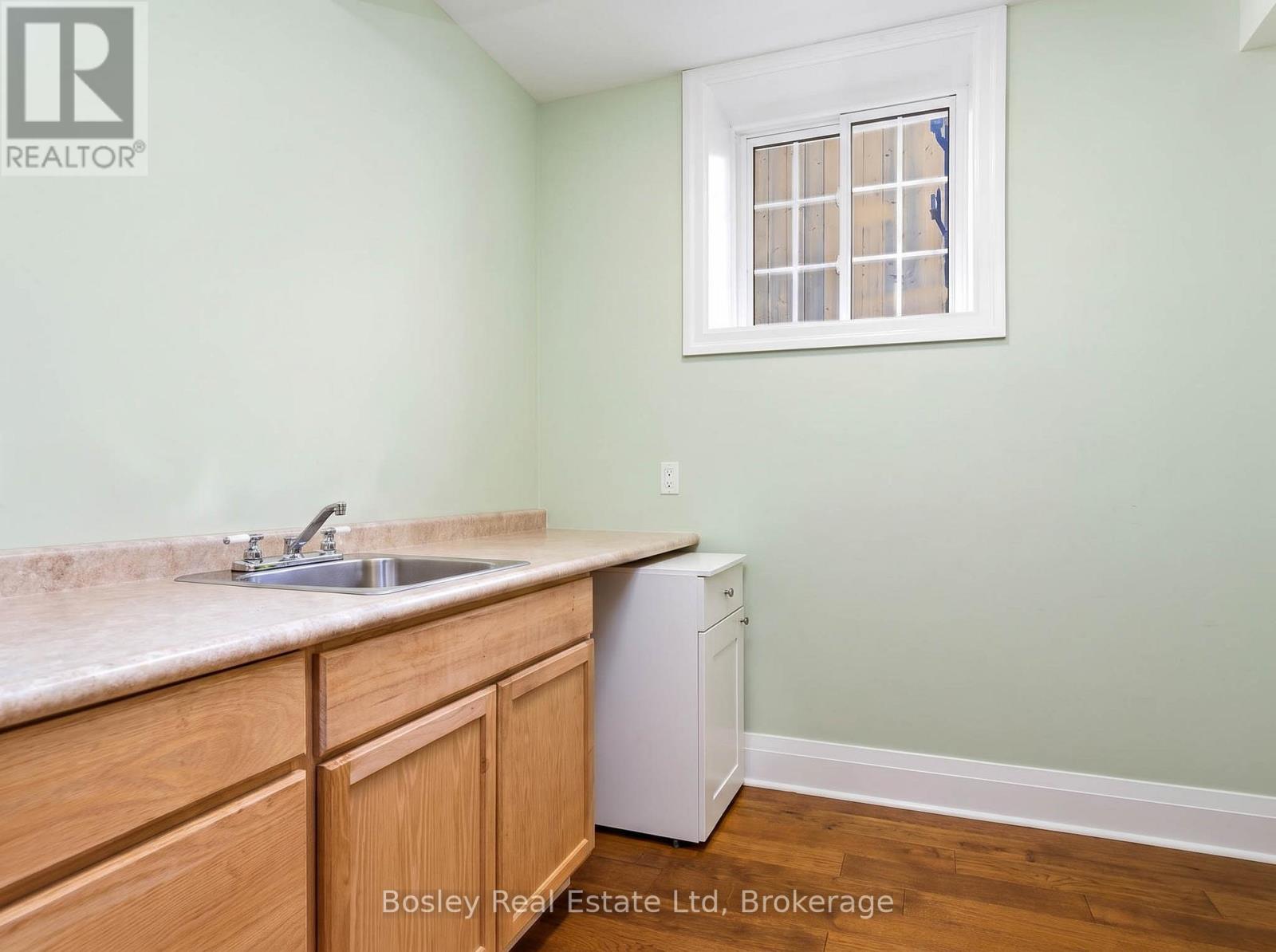 49 Sherbourne Street — photo 34