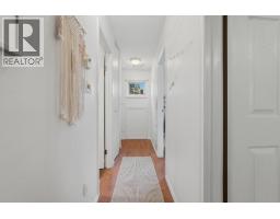 2587 Burian Drive, Coquitlam, BC V3K5W8 Photo 16