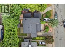 2587 Burian Drive, Coquitlam, BC V3K5W8 Photo 38