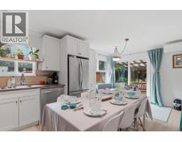 2587 Burian Drive, Coquitlam, BC V3K5W8 Photo 7