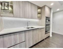 909 1768 Cook Street, Vancouver, BC V5Y0N3 Photo 8