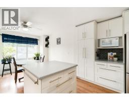 795 Noons Creek Drive, Port Moody, BC V3H4V4 Photo 6