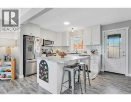 Kitchen - 4534 46 Street, Sylvan Lake, AB T4S1L3 Photo 6