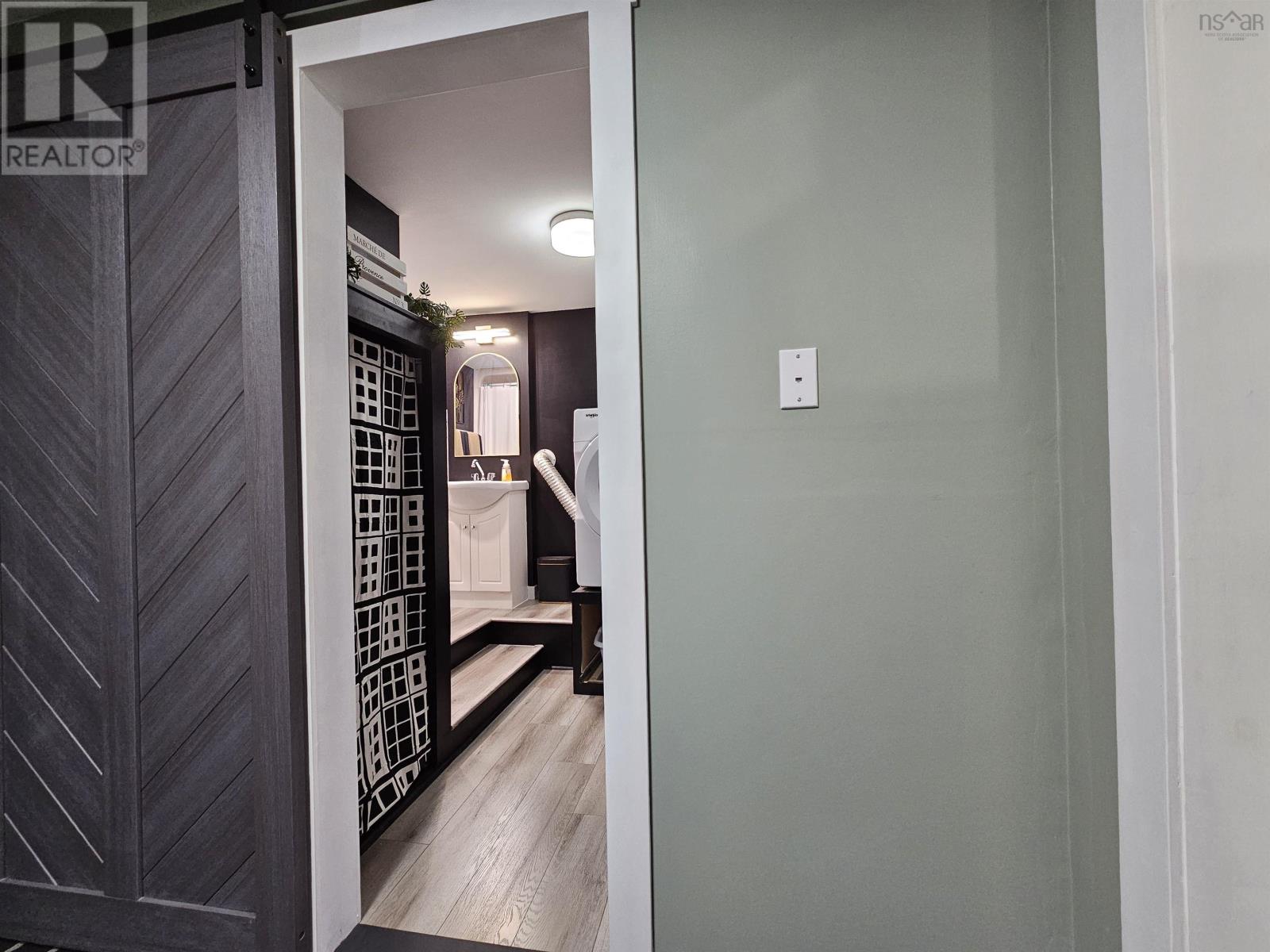 Property 34 of 50 of 114 Romkey Drive