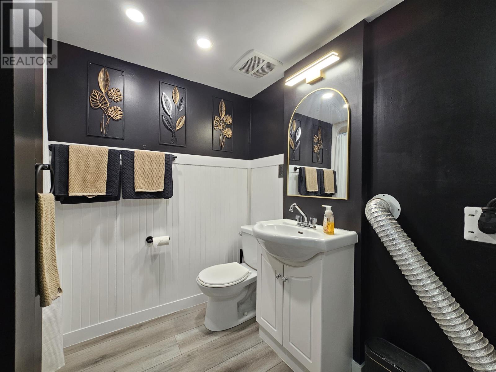 Property 33 of 50 of 114 Romkey Drive