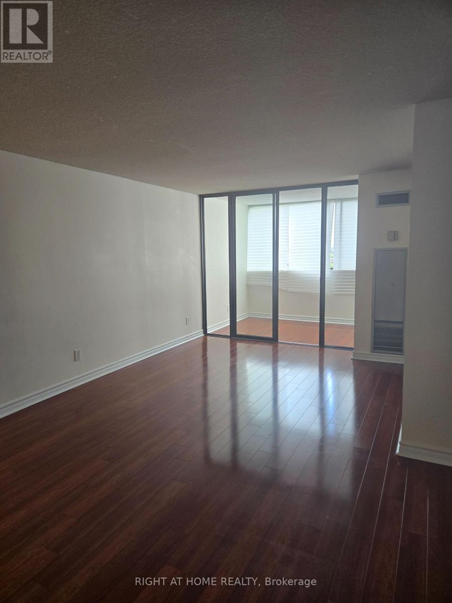 133 Torresdale Avenue — photo 4