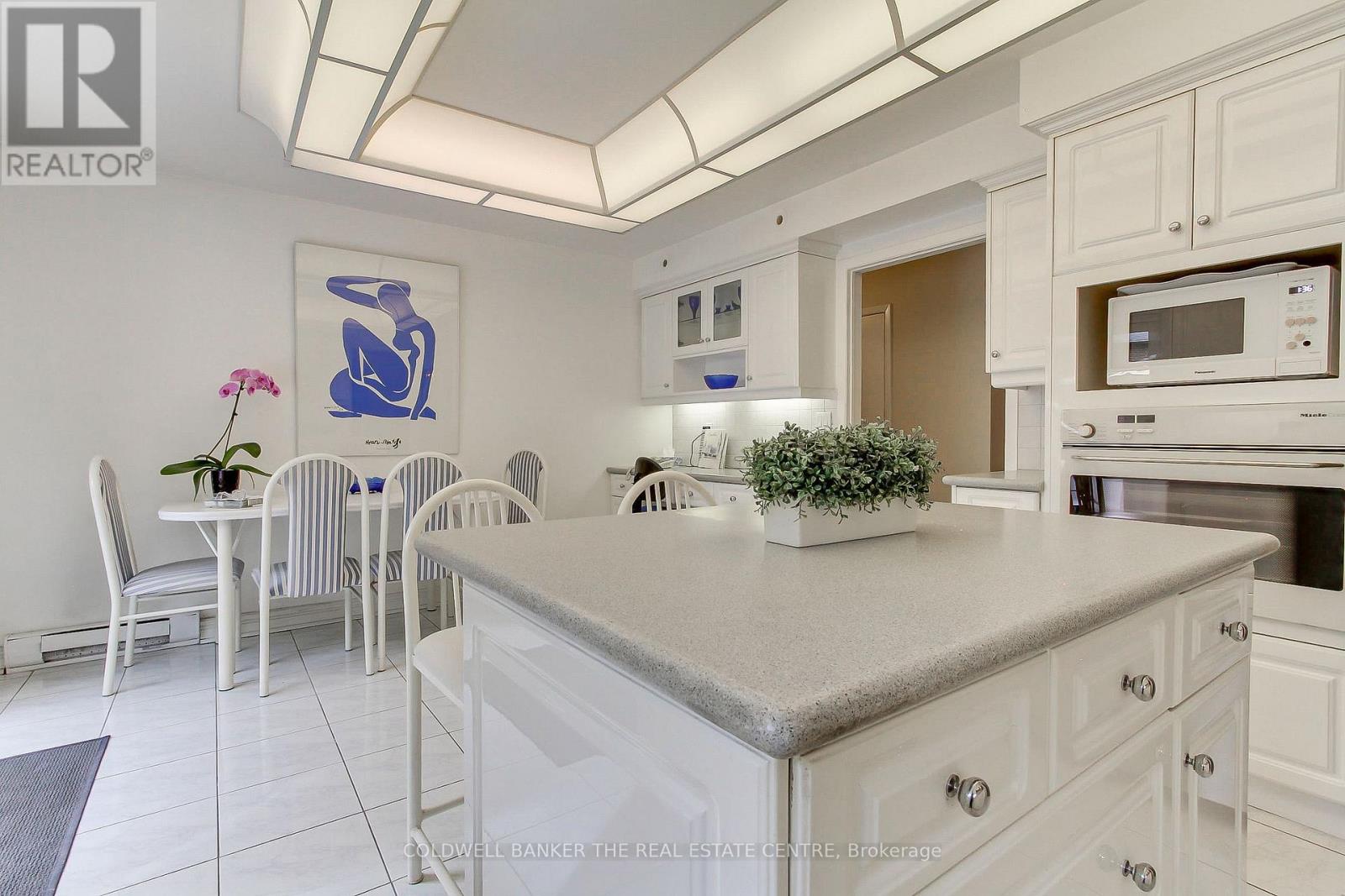 35 Tofino Crescent, Toronto, ON photo 22