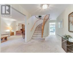 Laundry room - 35 Tofino Crescent, Toronto, ON M3B1R9 Photo 11