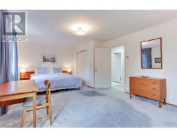 35 Tofino Crescent, Toronto, ON M3B1R9 Photo 32