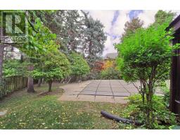 35 Tofino Crescent, Toronto, ON M3B1R9 Photo 48