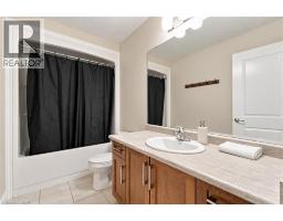 125 Sunflower Place, Welland, ON L3C0H9 Photo 18