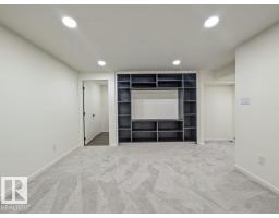 10672 153 Av Nw, Edmonton, AB T5X5R7 Photo 43