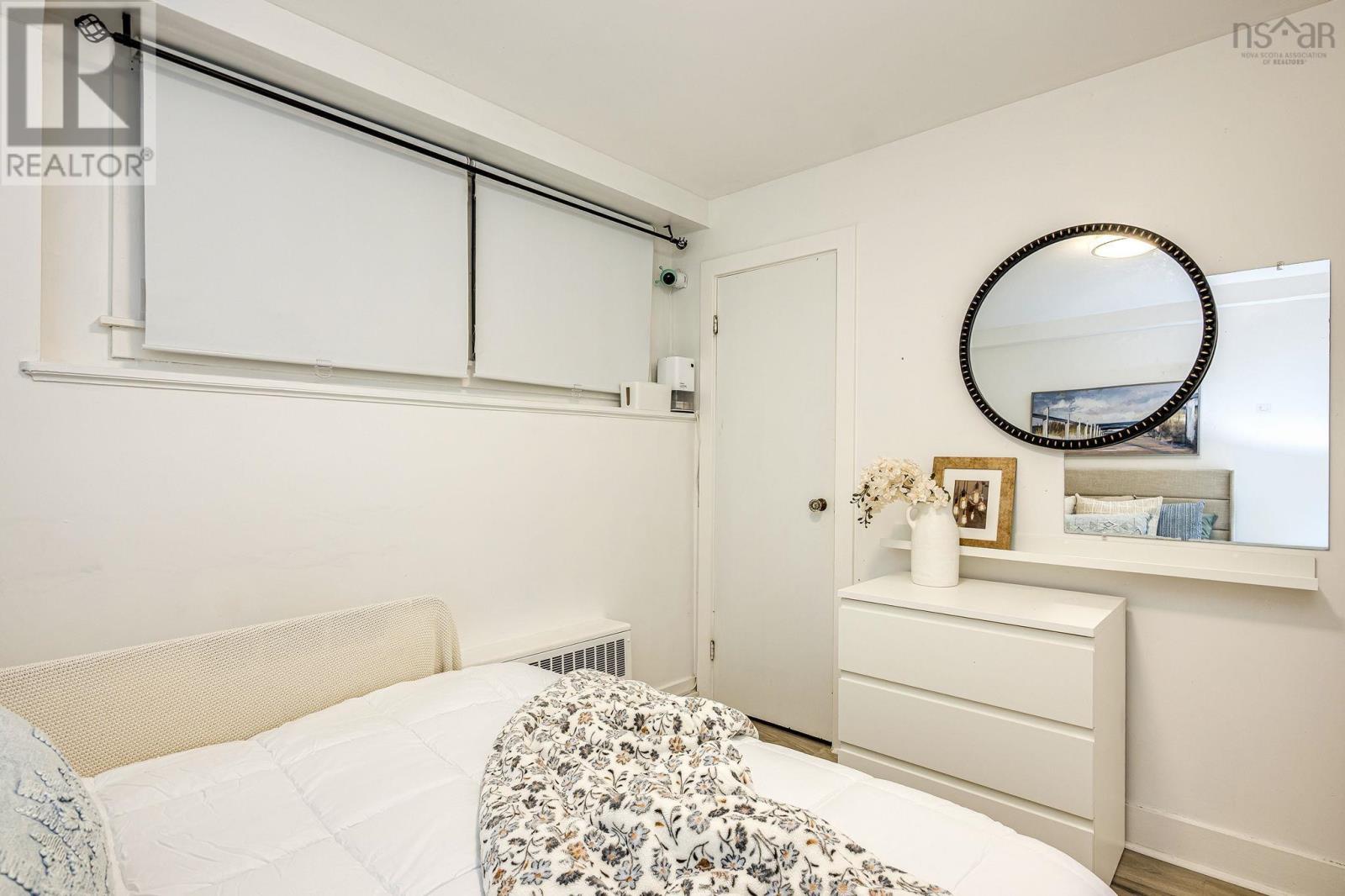 1 Joffre Street - 9