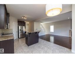 17316 5 Av Sw, Edmonton, AB T6W2A5 Photo 17