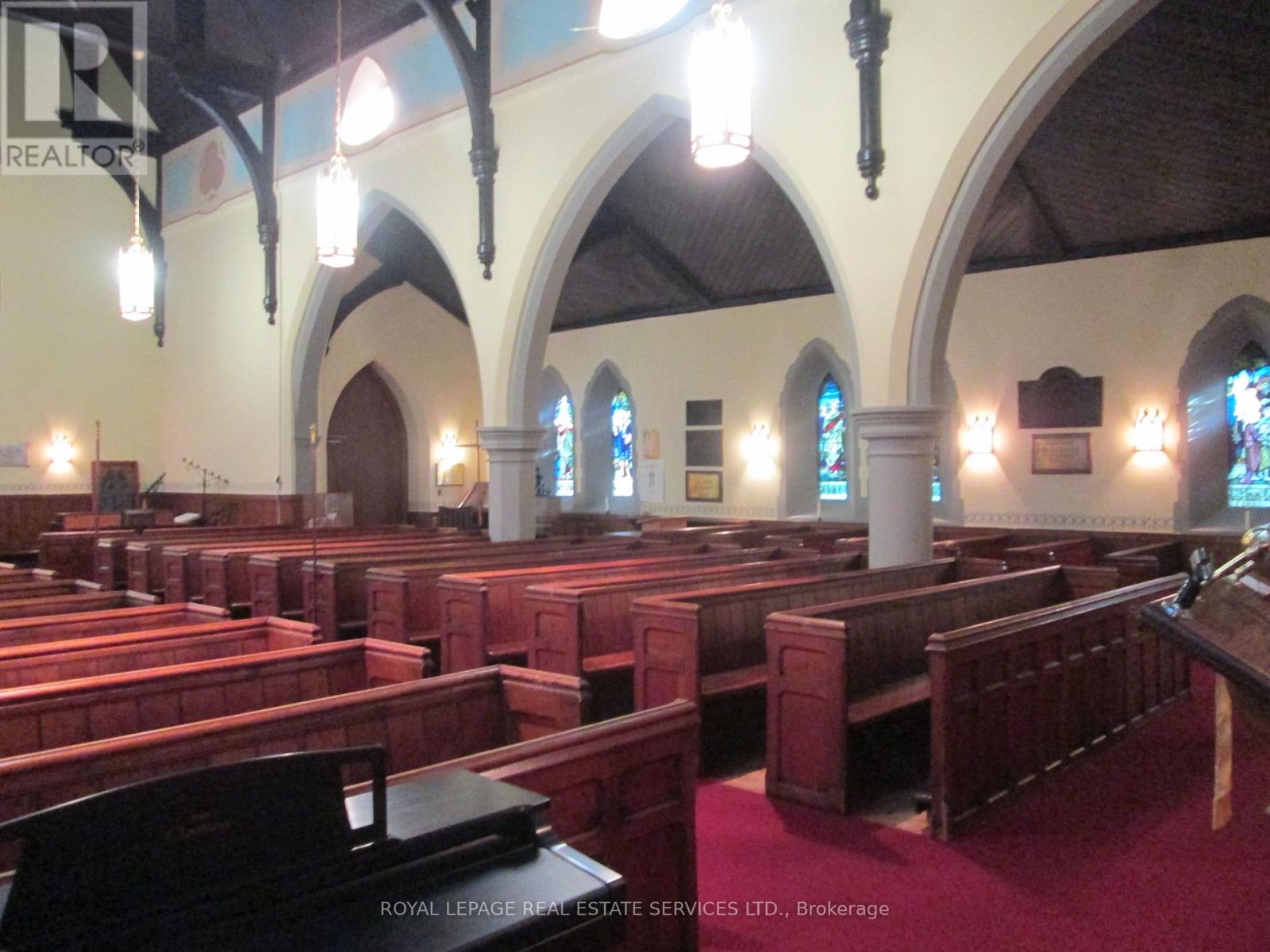 250 Mill Street — photo 3