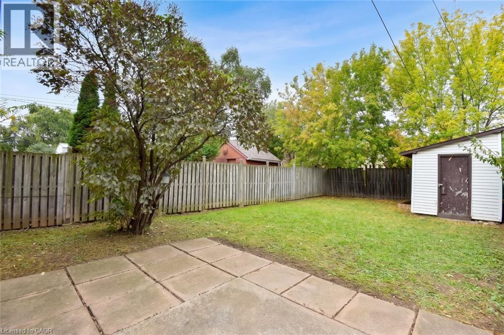 201 Strathearne Avenue — photo 27