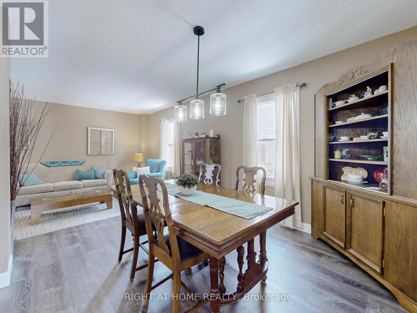 9 Sherie Drive, Georgina, ON photo 8