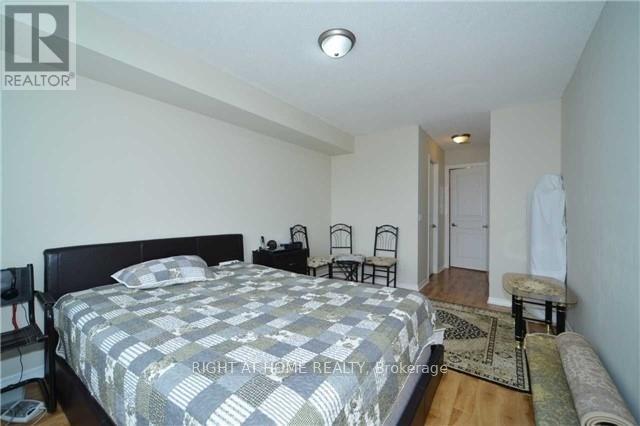 330 Red Maple Road — photo 7