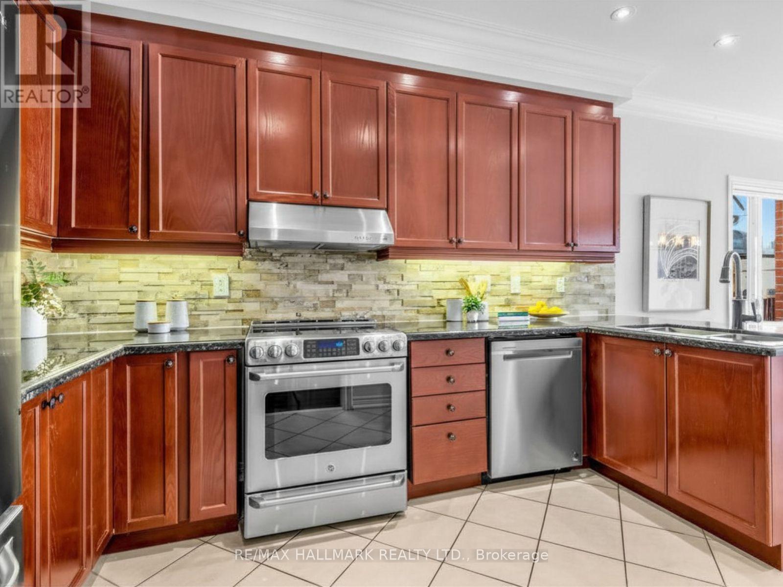 37 Cherry Bush Road, Vaughan, ON photo 15