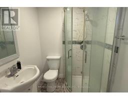 #a (lower) - 504 Bristol Road, Newmarket, ON L3Y6P8 Photo 10